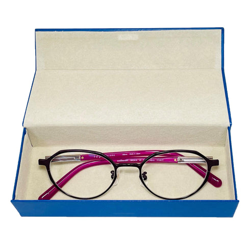 飽きの来ないシンプルデザインのメガネケース SH451